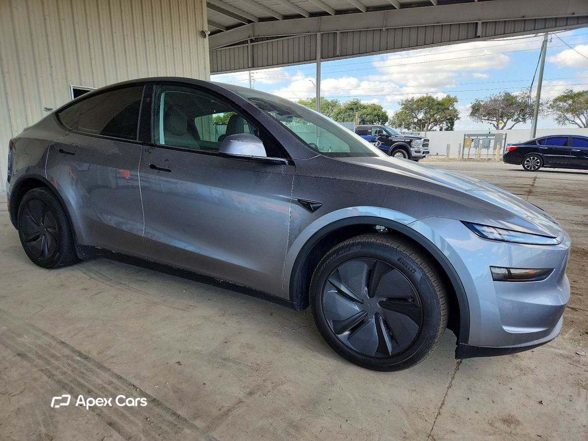 Tesla Model Y 2026
