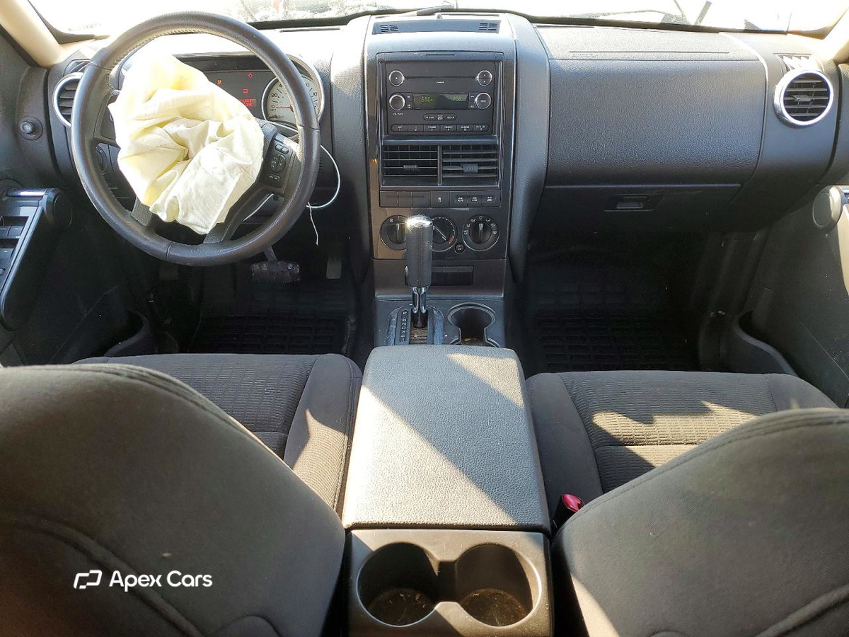 Ford Explorer 2010