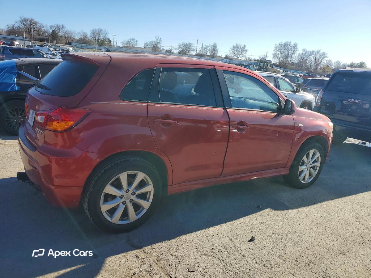 Mitsubishi Outlander 2012
