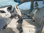 Toyota Sienna 2011