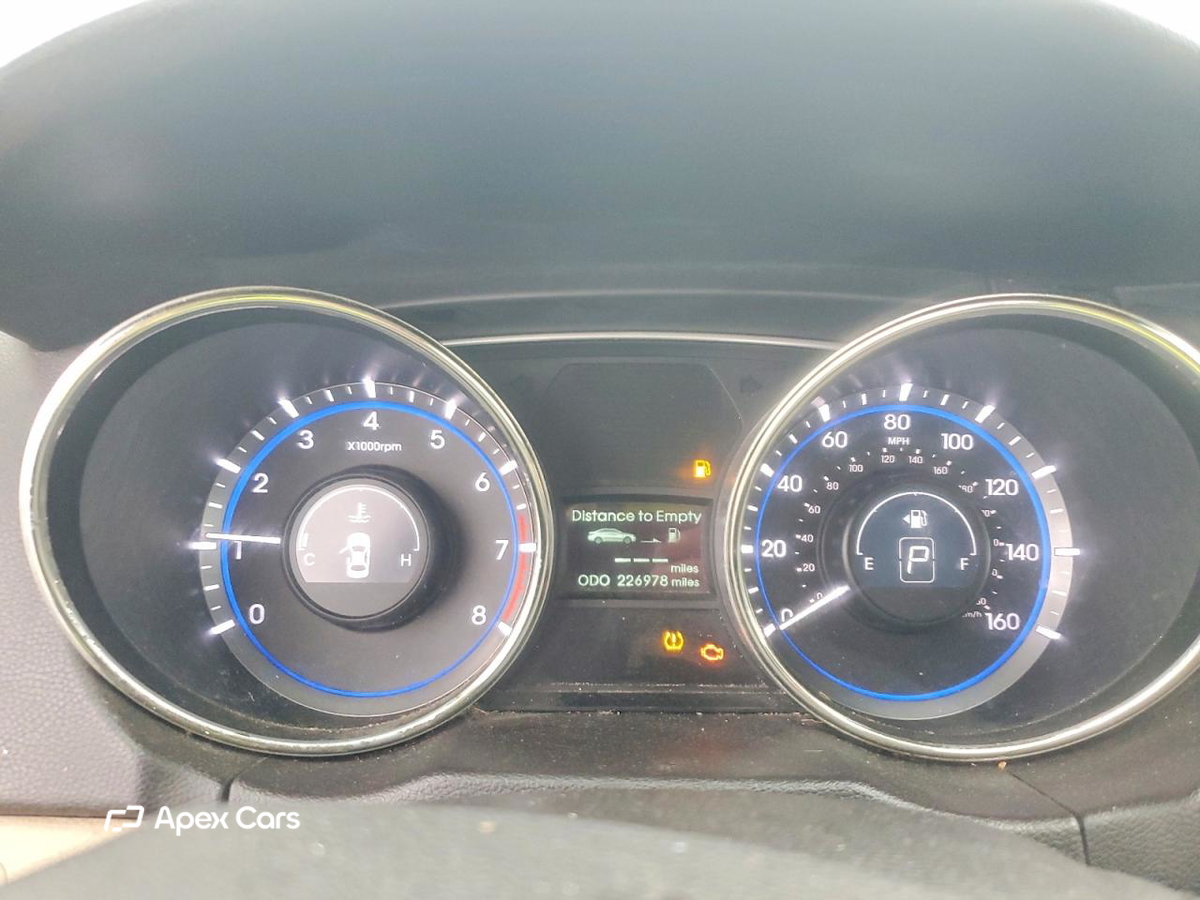 Hyundai Sonata 2012