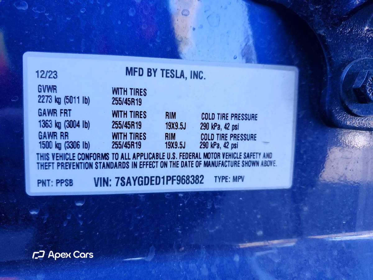 Tesla Model Y 2023