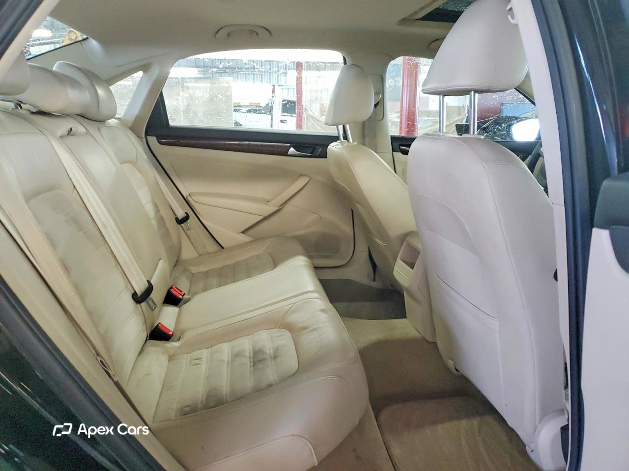 Volkswagen Passat 2012