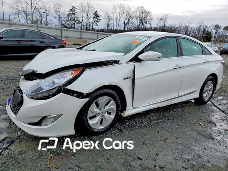 Hyundai Sonata 2015 - Image 1 of 13