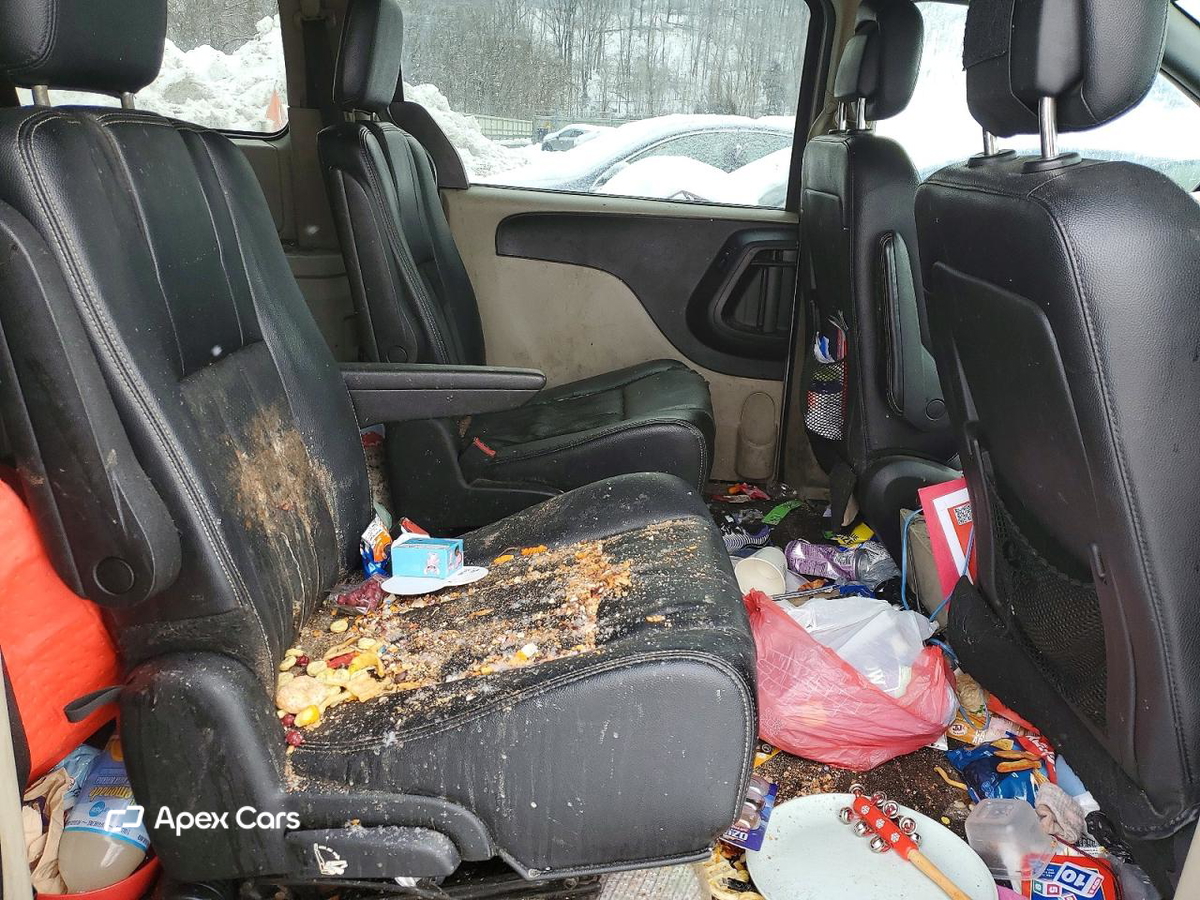 Dodge Caravan 2017