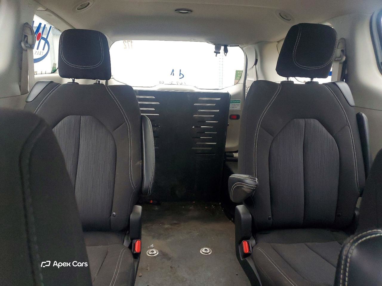 Chrysler Voyager 2023