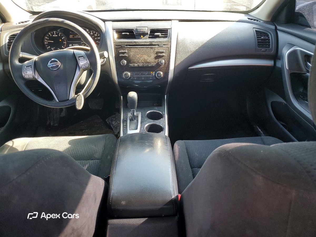 Nissan Altima 2015