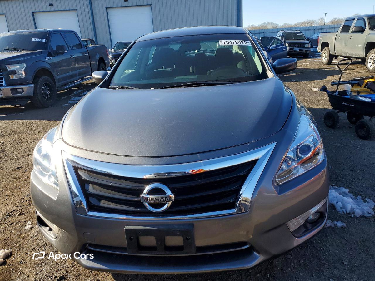 Nissan Altima 2015