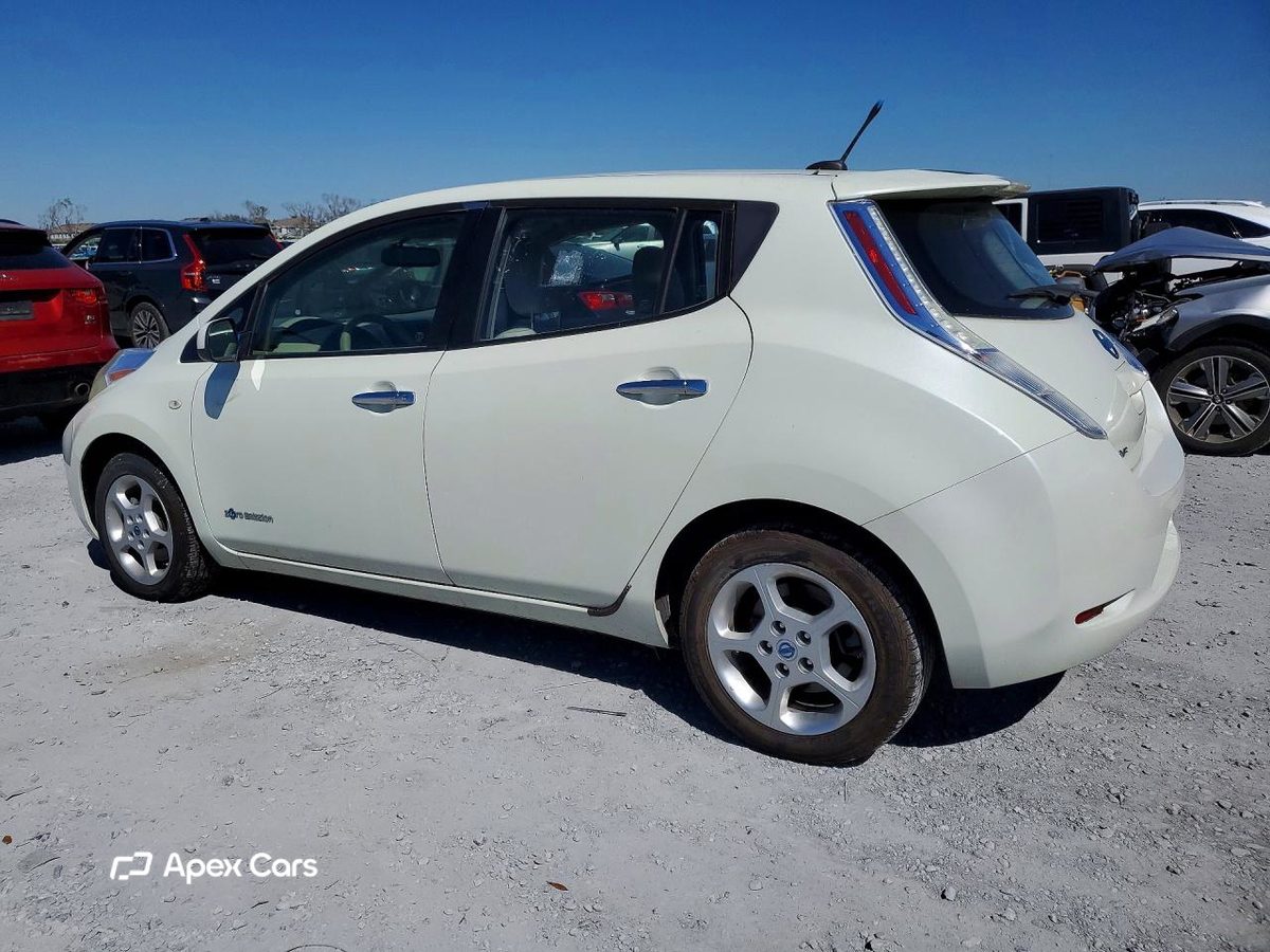 Nissan Leaf 2011
