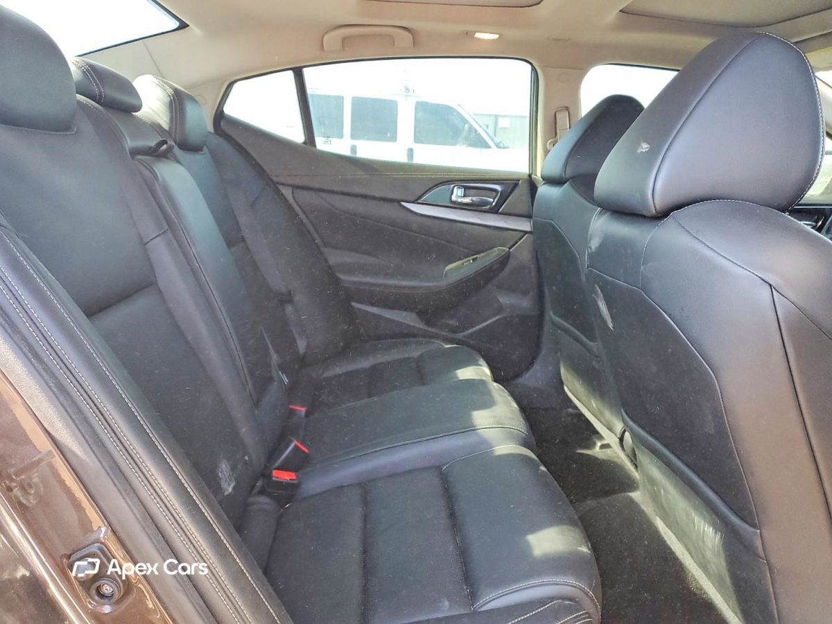 Nissan Maxima 2016