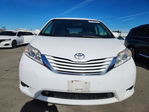 Toyota Sienna 2015