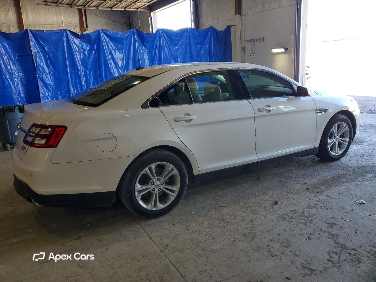 Ford Taurus 2018