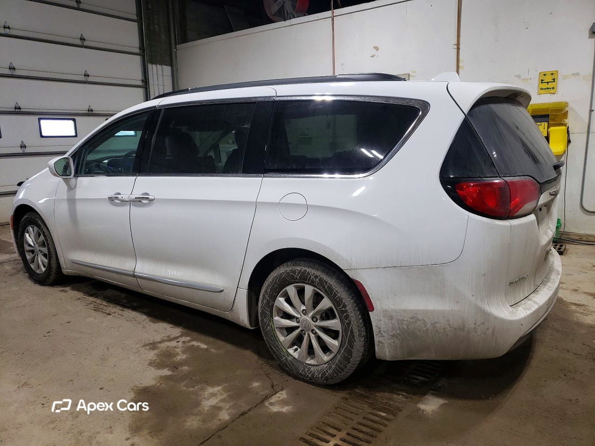 Chrysler Pacifica 2017