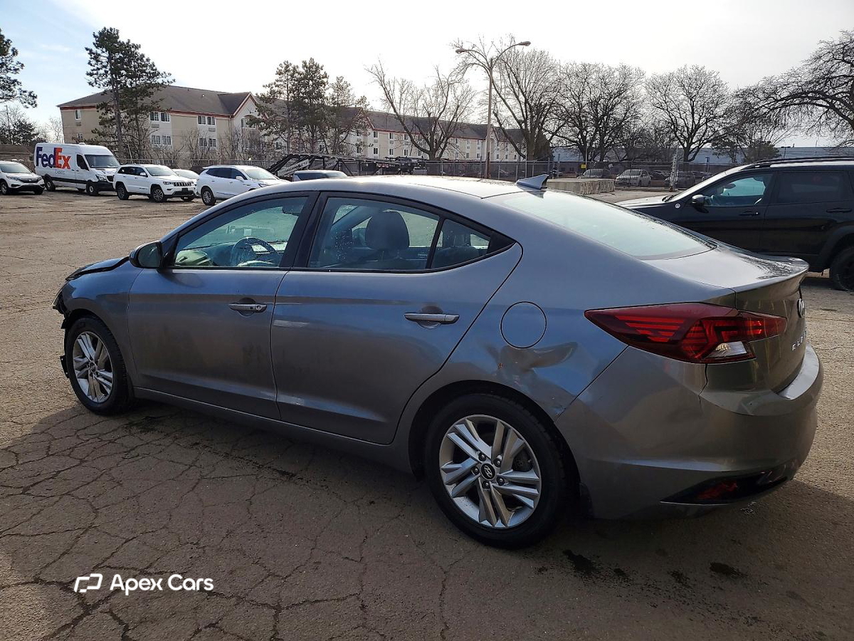 Hyundai Elantra 2020
