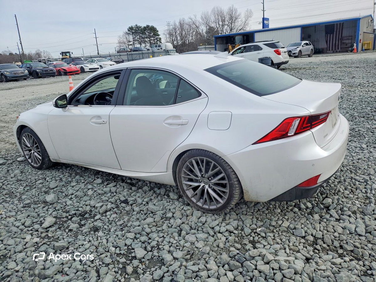 Lexus IS 2016