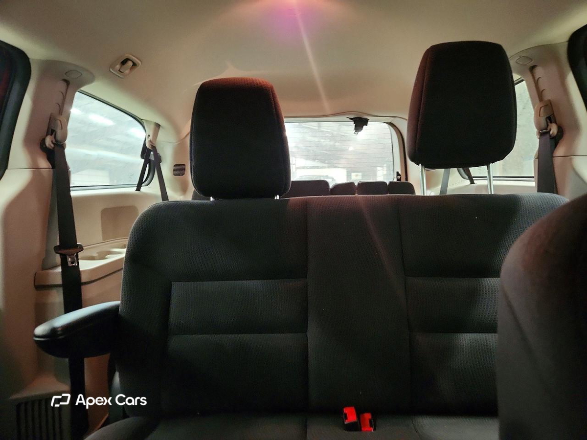 Dodge Caravan 2015