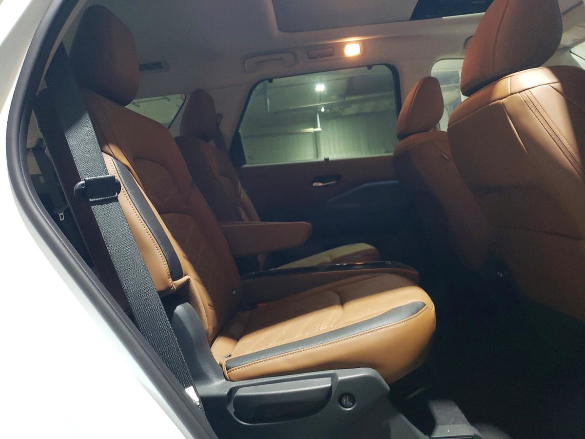 Nissan Pathfinder 2025