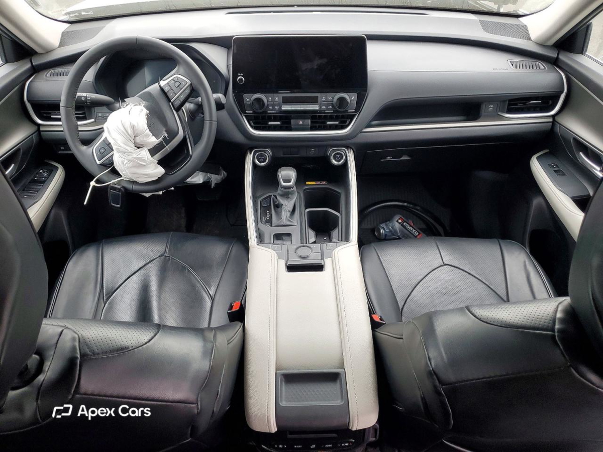 Toyota Highlander 2025