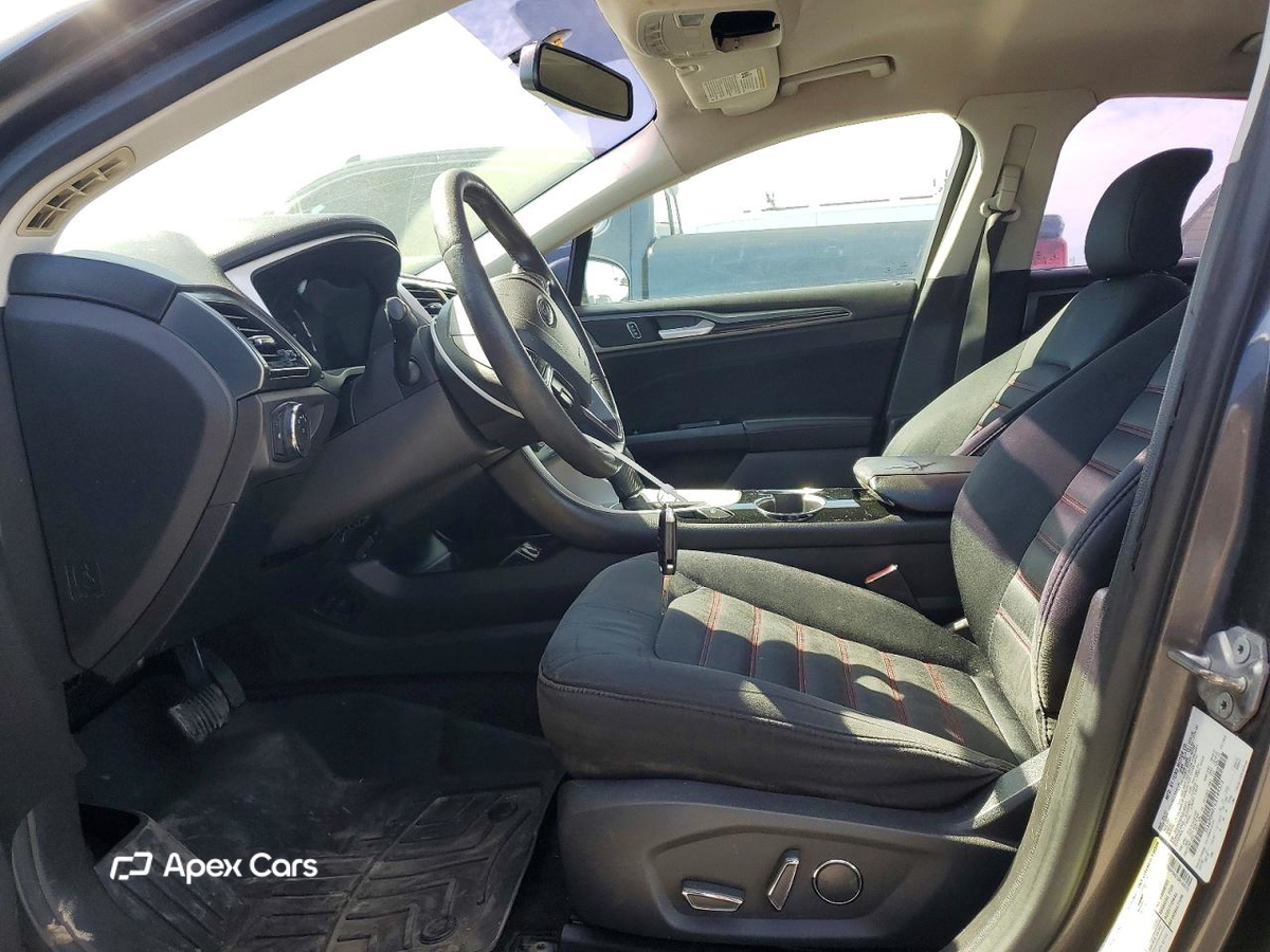 Ford Fusion 2016