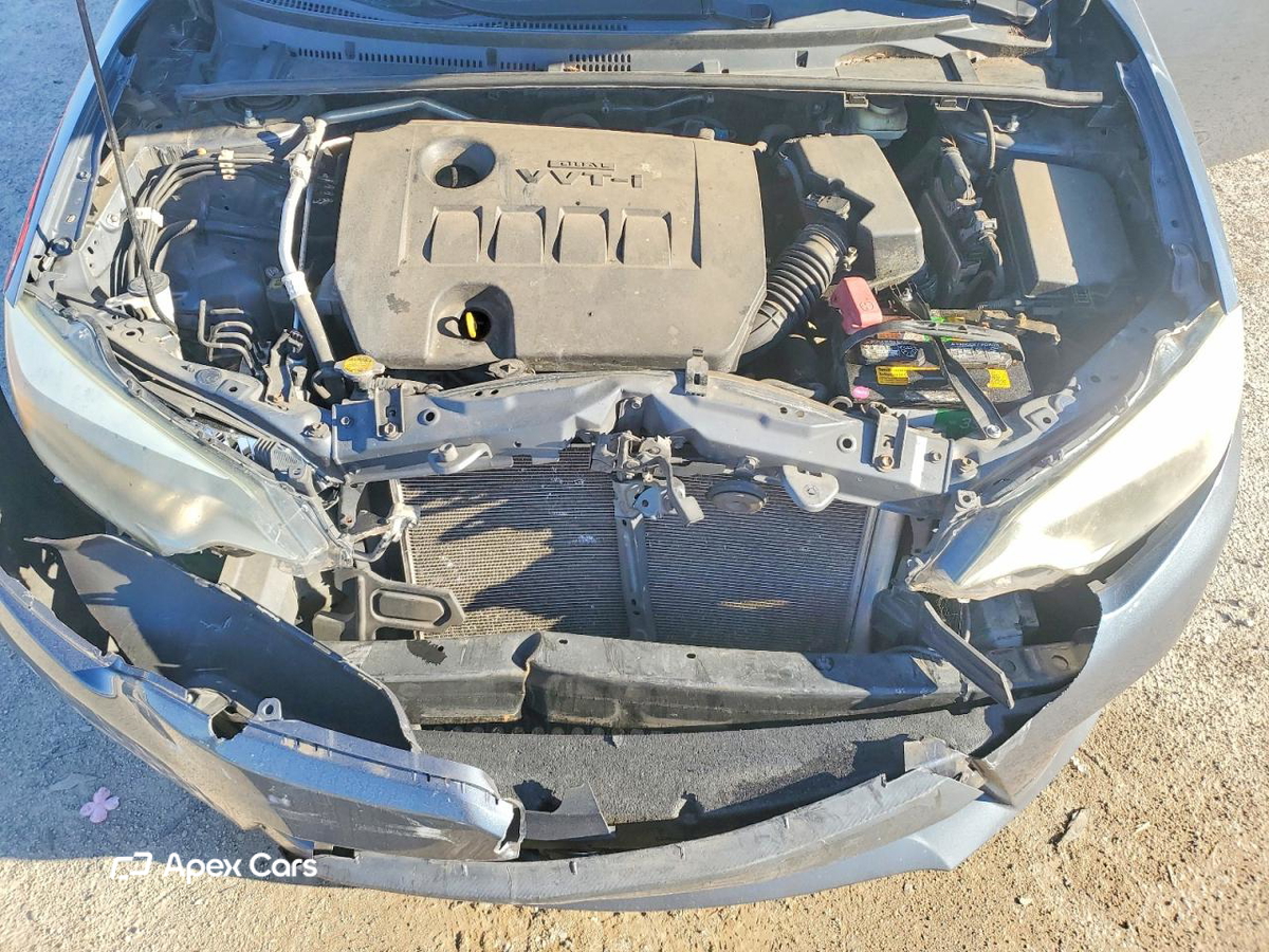 Toyota Corolla 2015