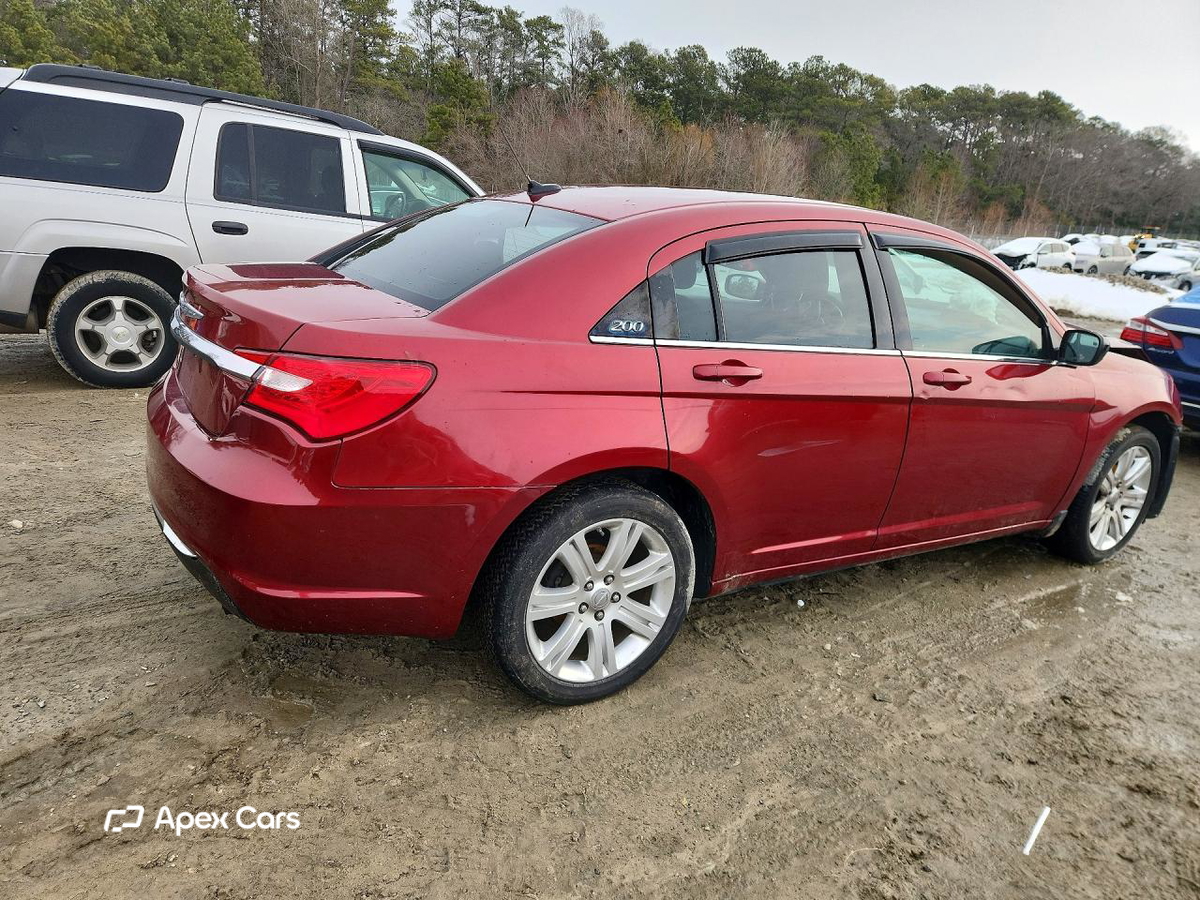 Chrysler 200 2013