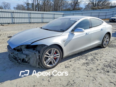 Tesla Model S 2015 - Image 1 of 12