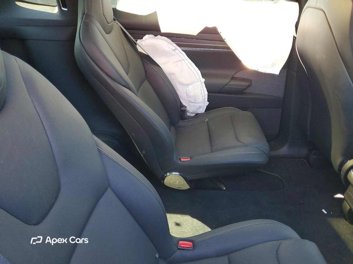 Tesla Model X 2025