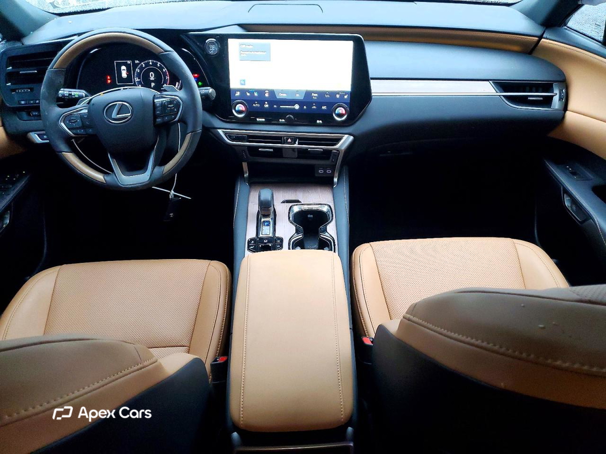 Lexus RX 2024