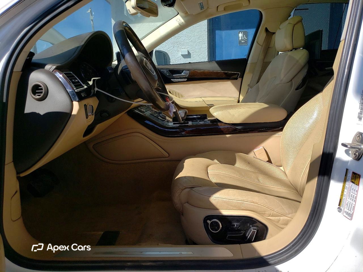 Audi A8 2012