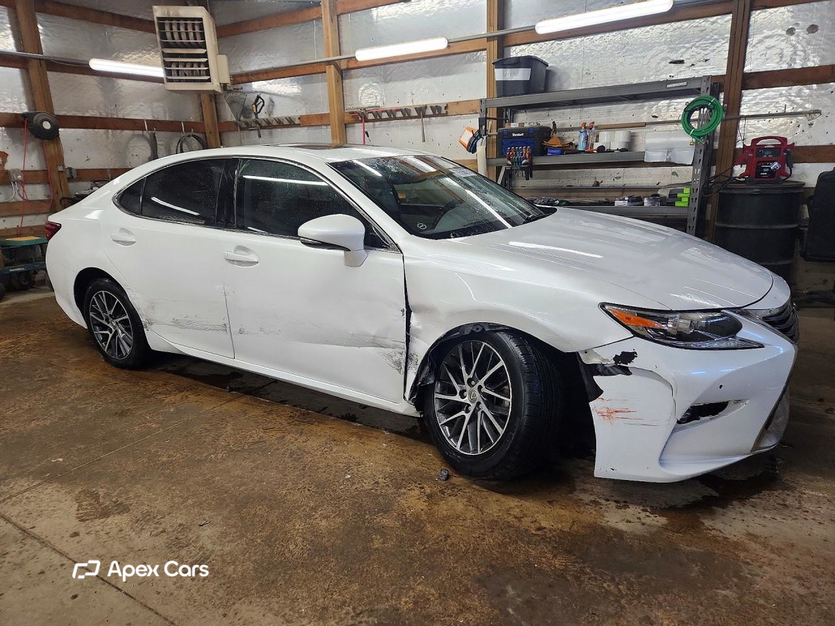 Lexus ES 2016