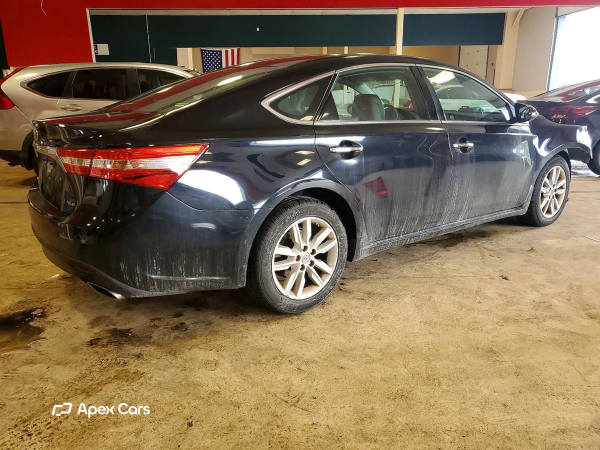 Toyota Avalon 2014