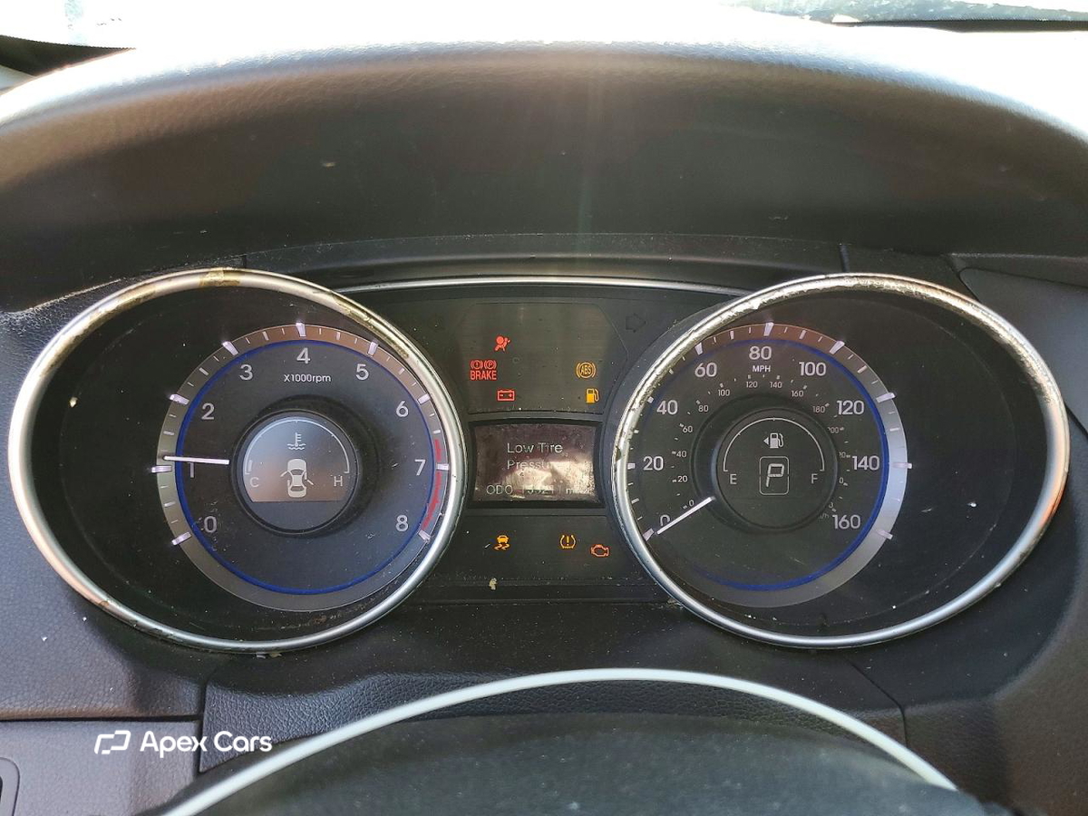 Hyundai Sonata 2011