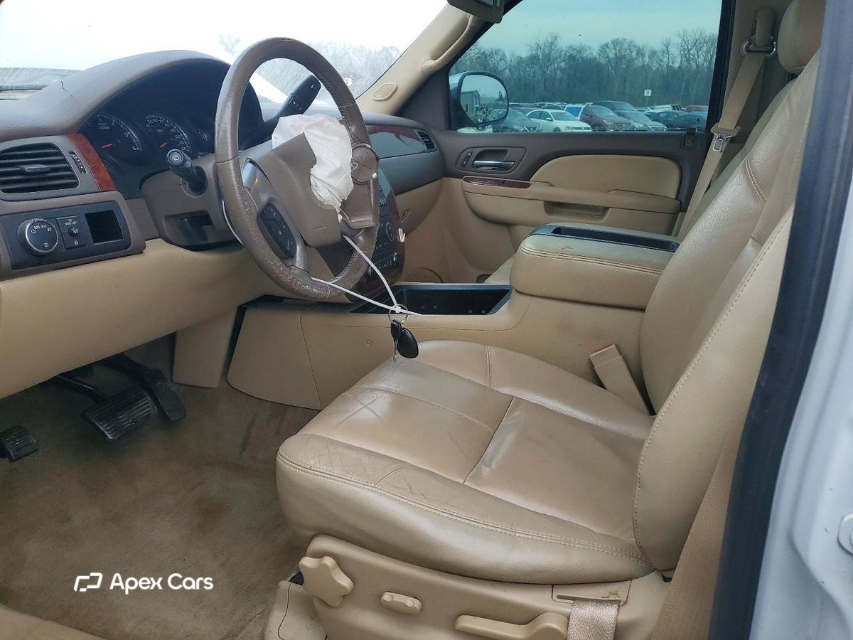 Chevrolet Tahoe 2013