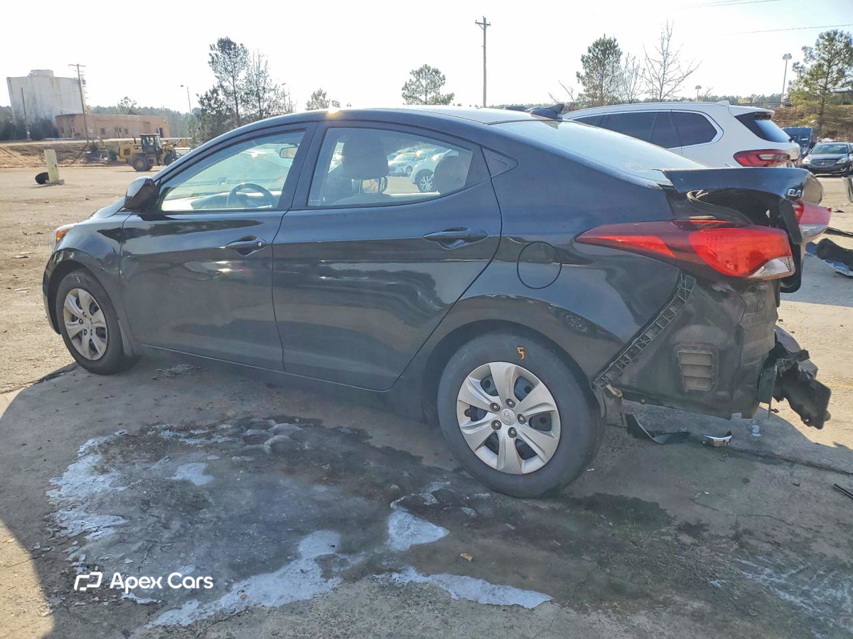 Hyundai Elantra 2016
