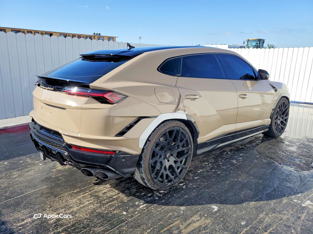 Lamborghini Urus 2024