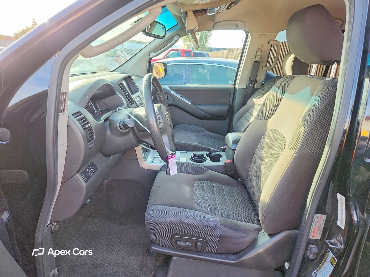 Nissan Pathfinder 2012