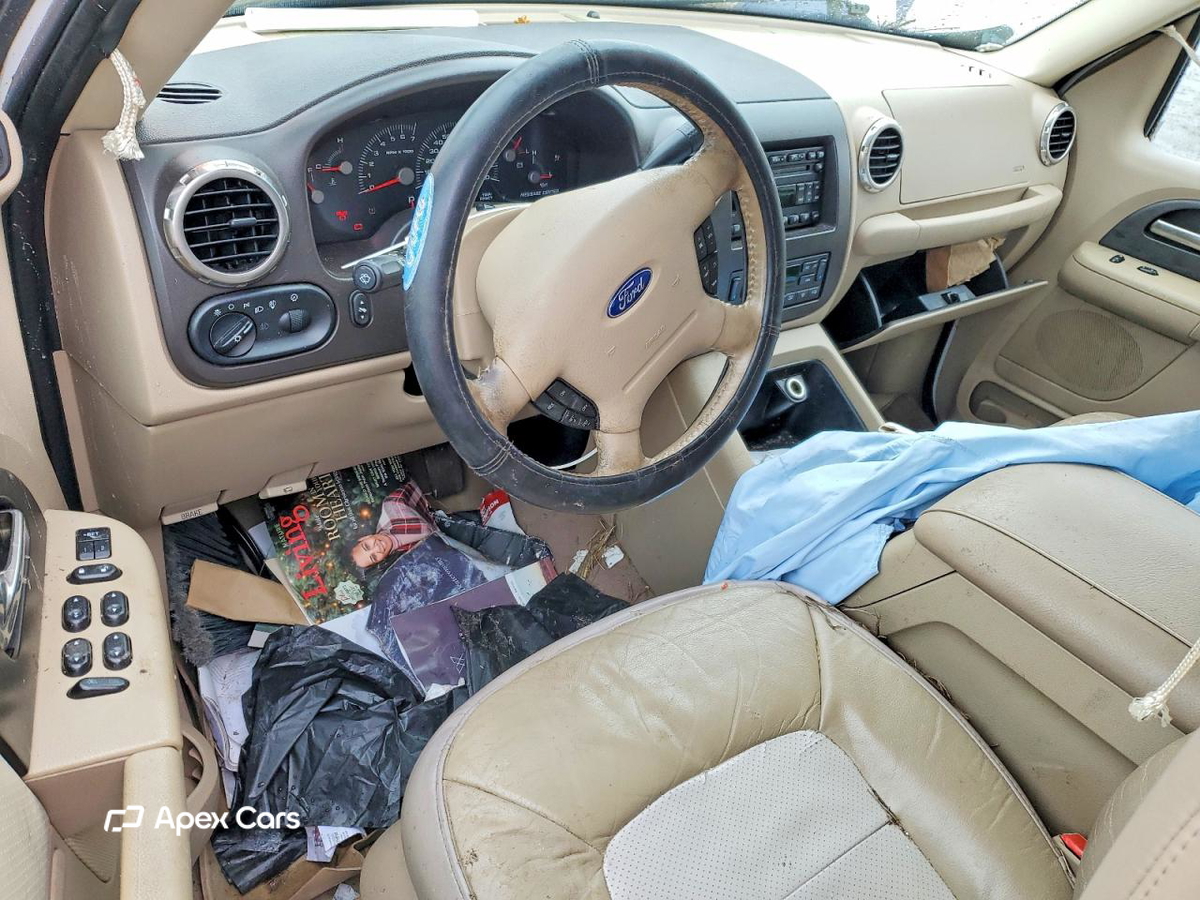 Ford Expedition 2004