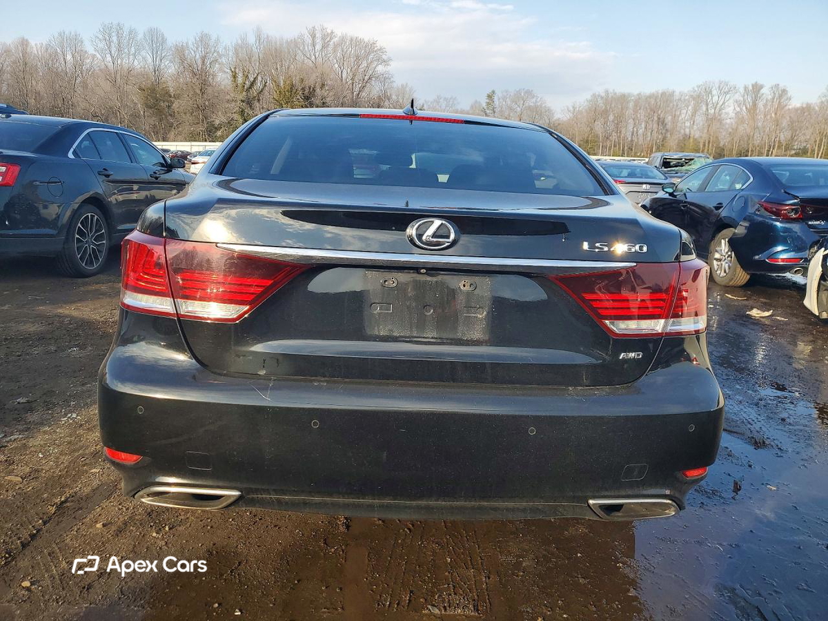 Lexus LS 2015