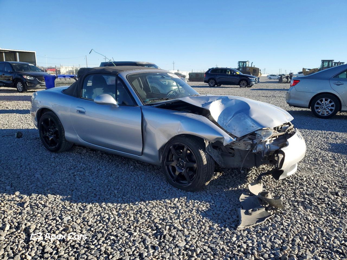 Mazda MX-5 2003