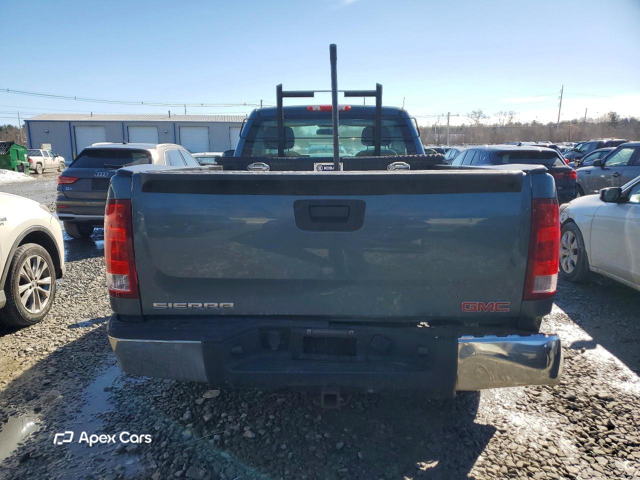 GMC Sierra 2011