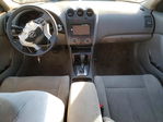 Nissan Altima 2010