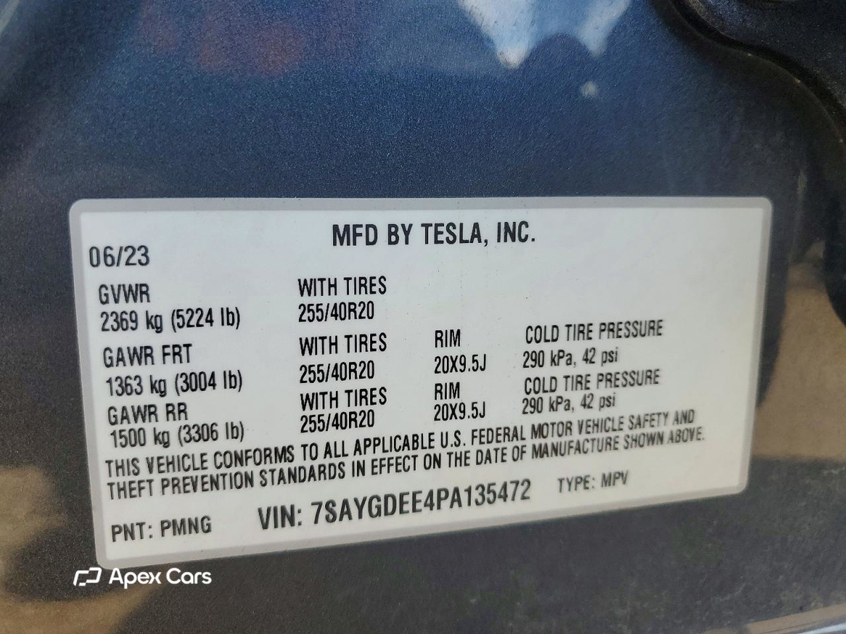 Tesla Model Y 2023