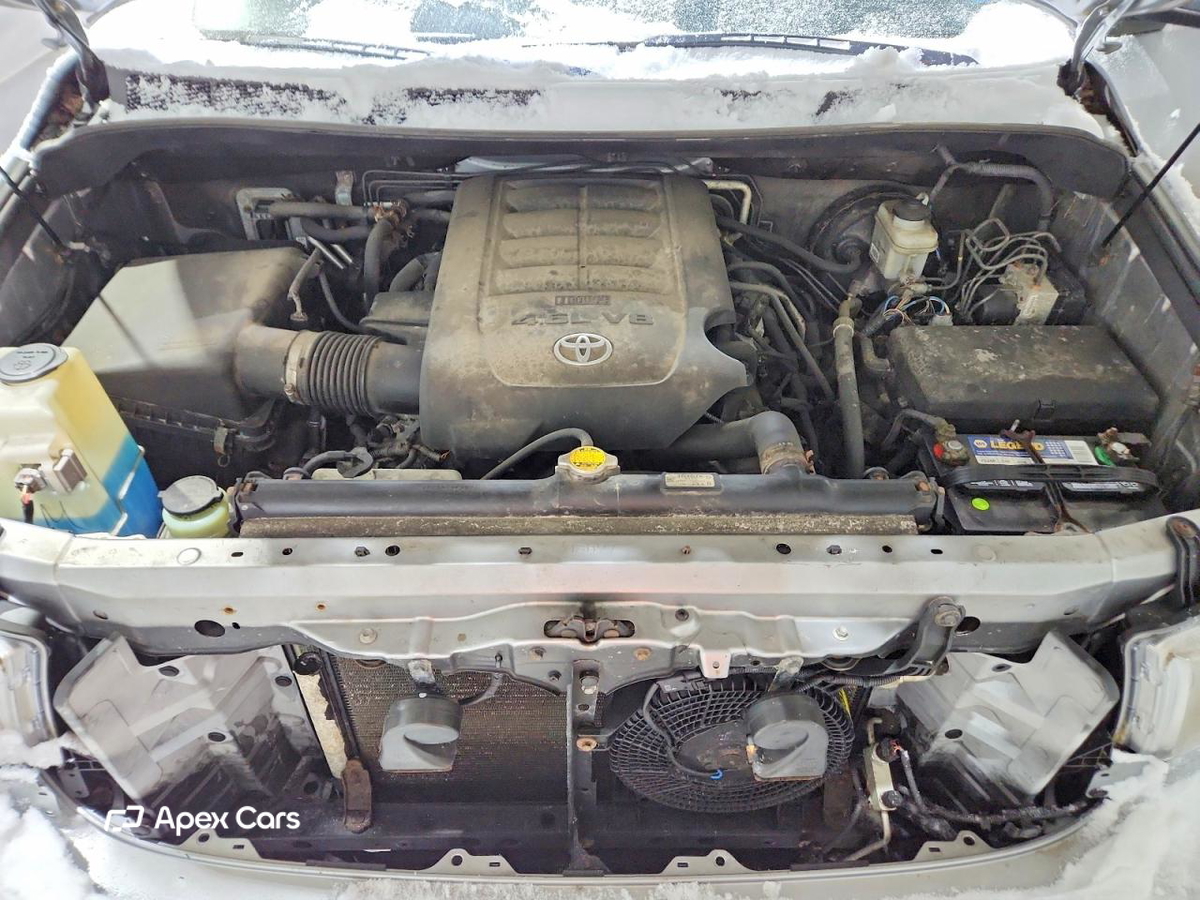 Toyota Sequoia 2012
