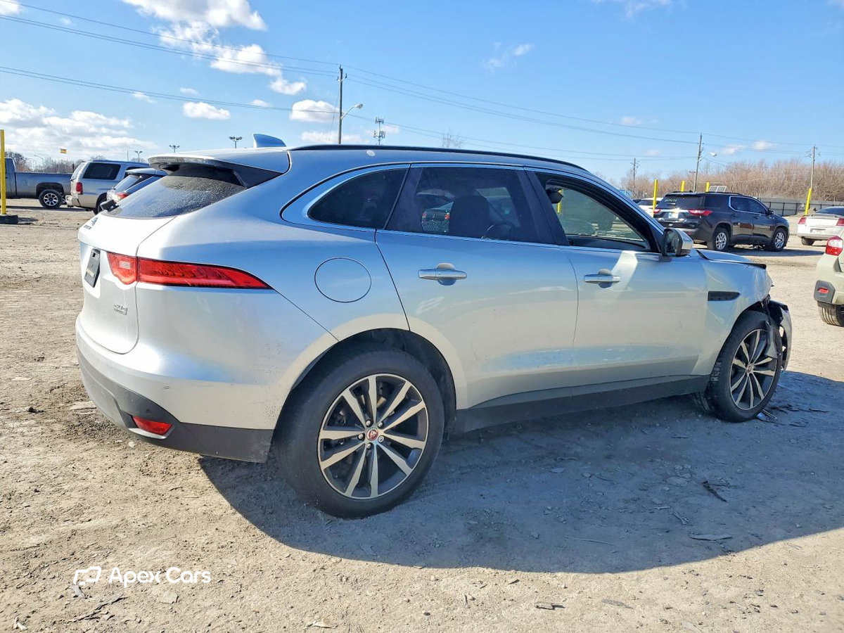 Jaguar F-Pace 2017