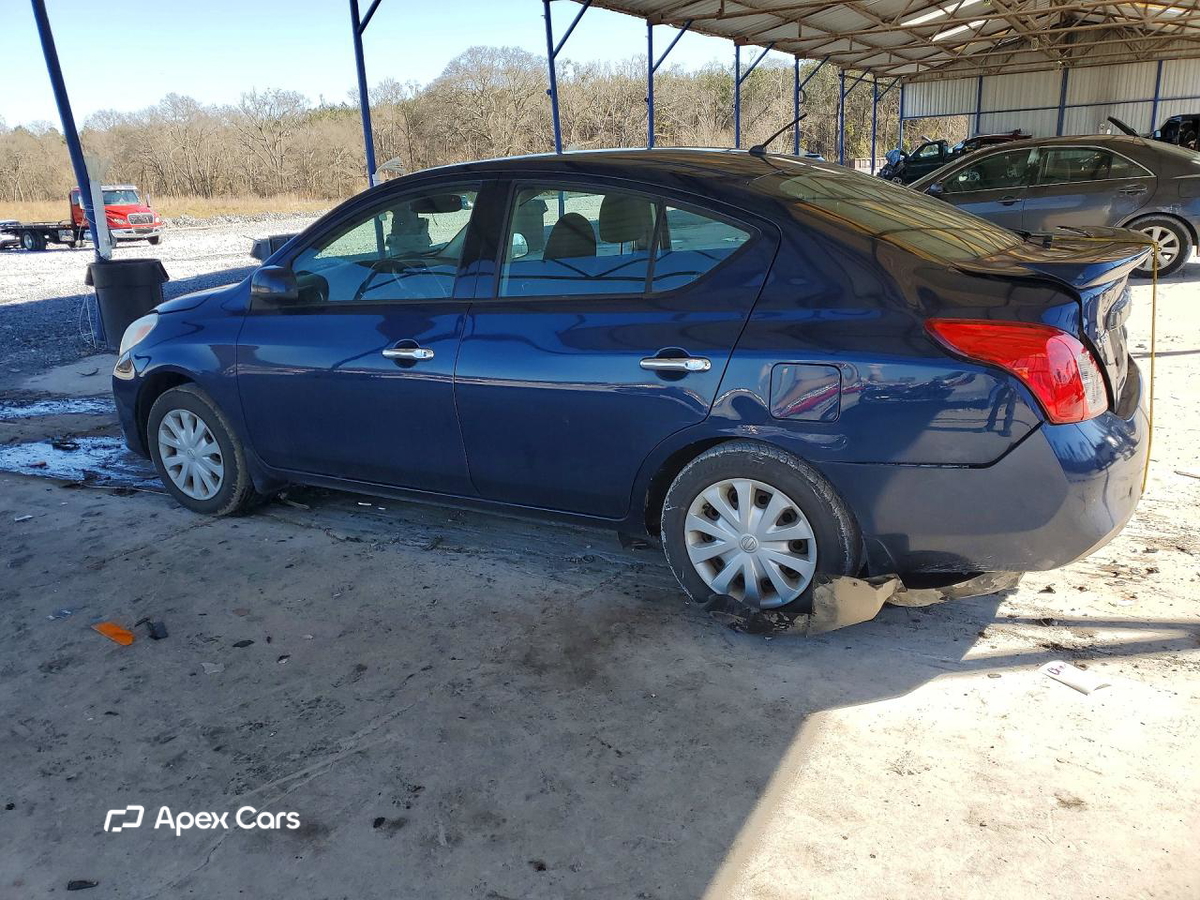 Nissan Versa 2014