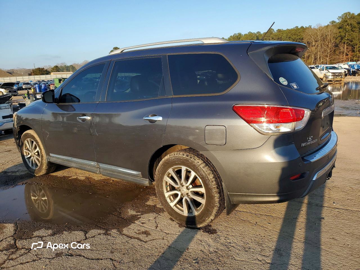 Nissan Pathfinder 2013