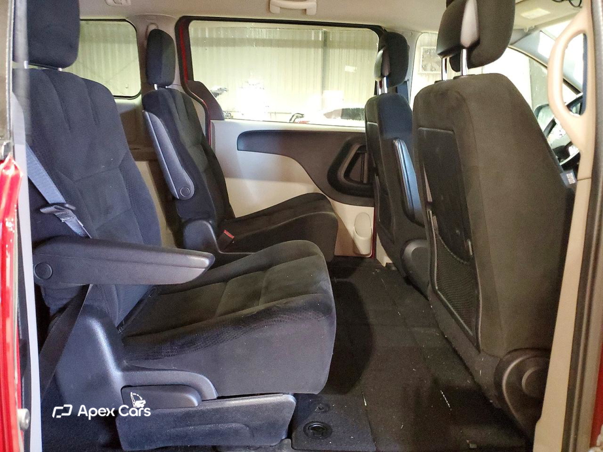 Dodge Caravan 2015