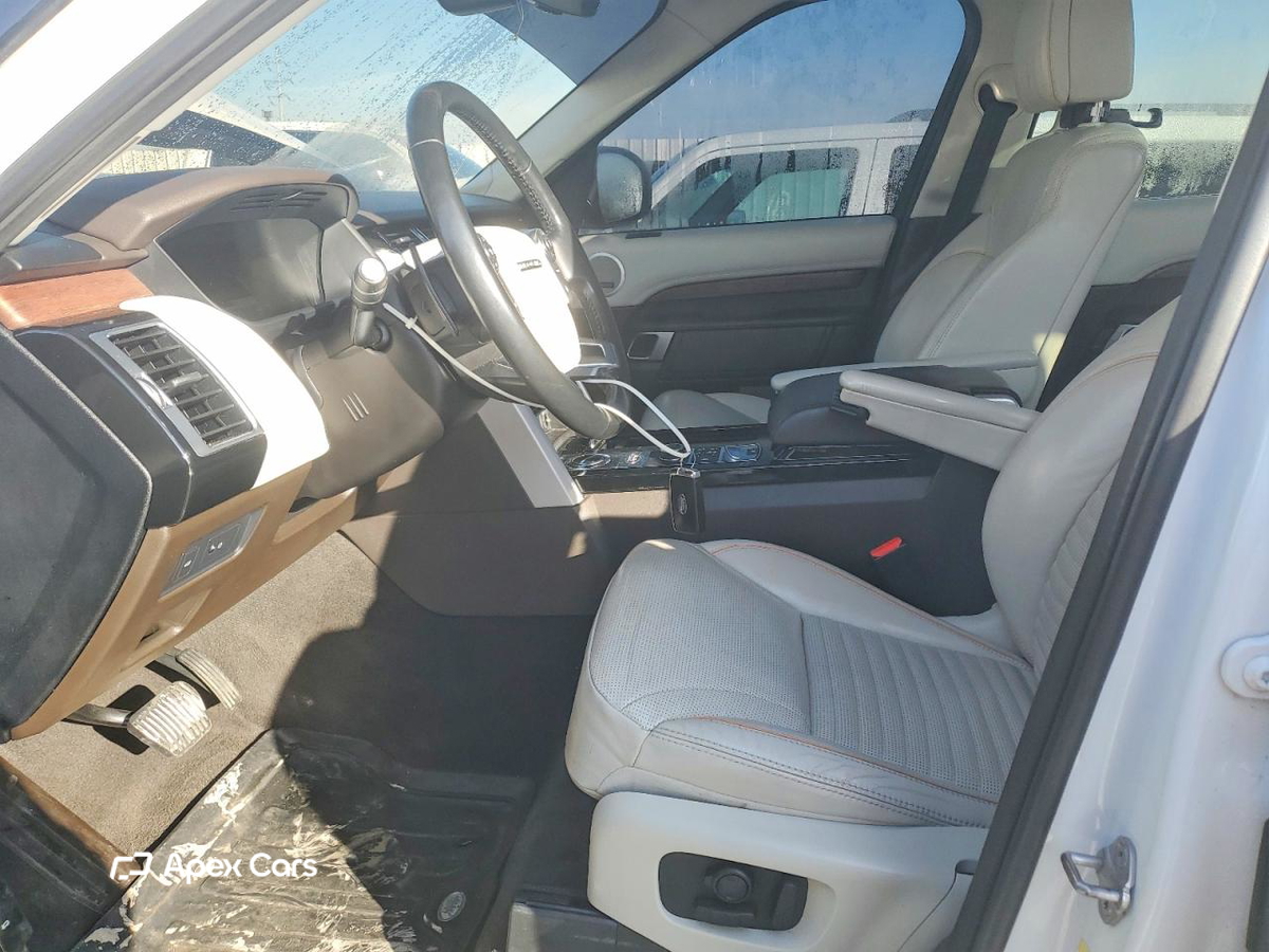 Land Rover Discovery 2018