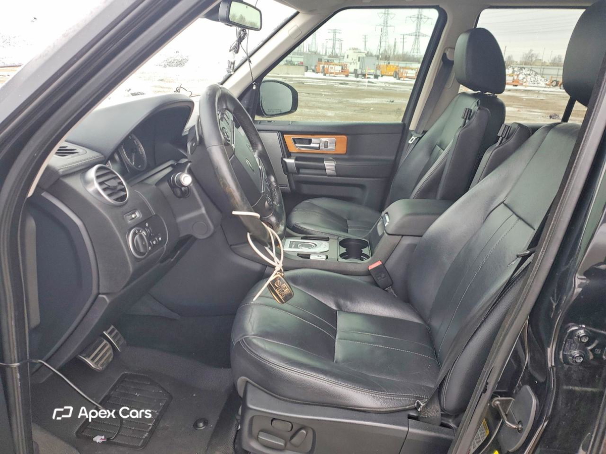 Land Rover LR4 2015