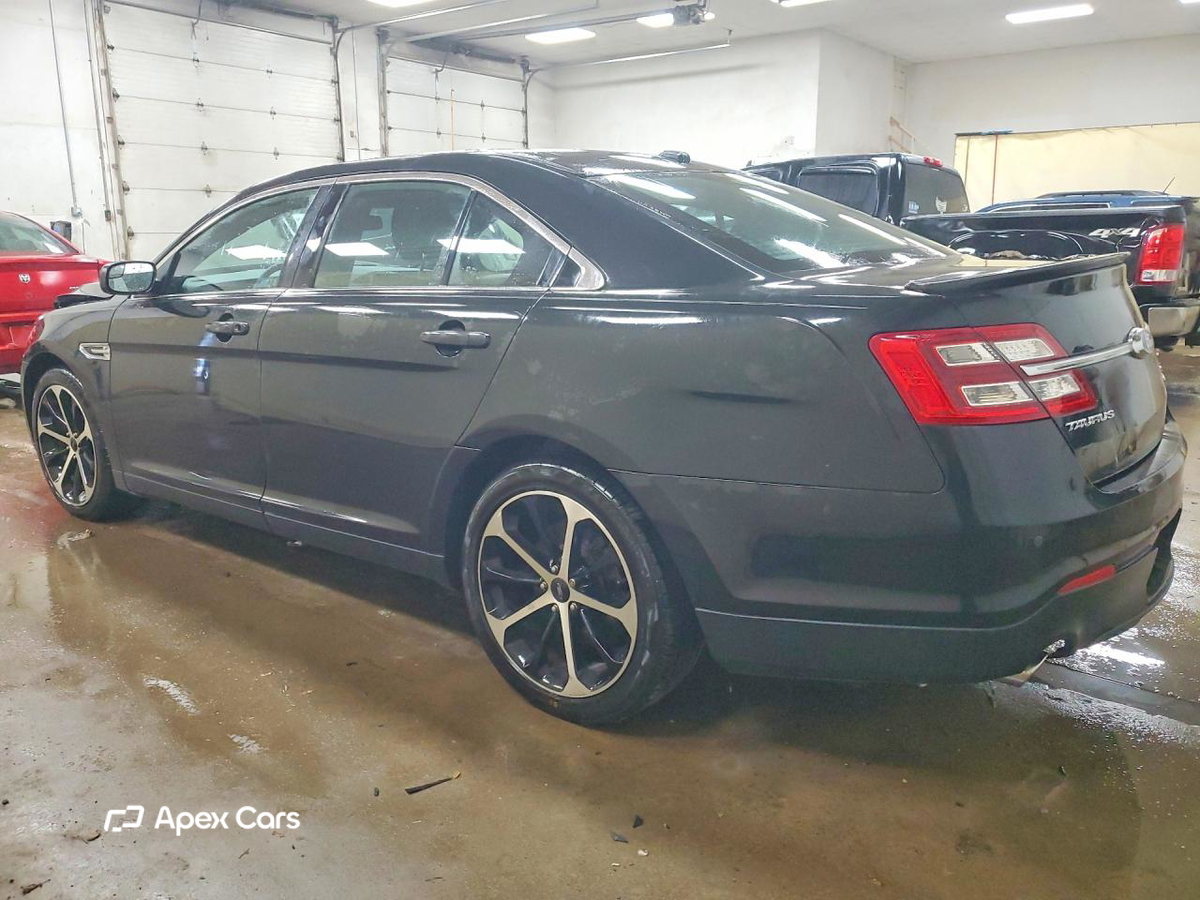Ford Taurus 2015
